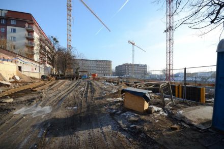 budowa bloku w śródmieściu Wrocławia